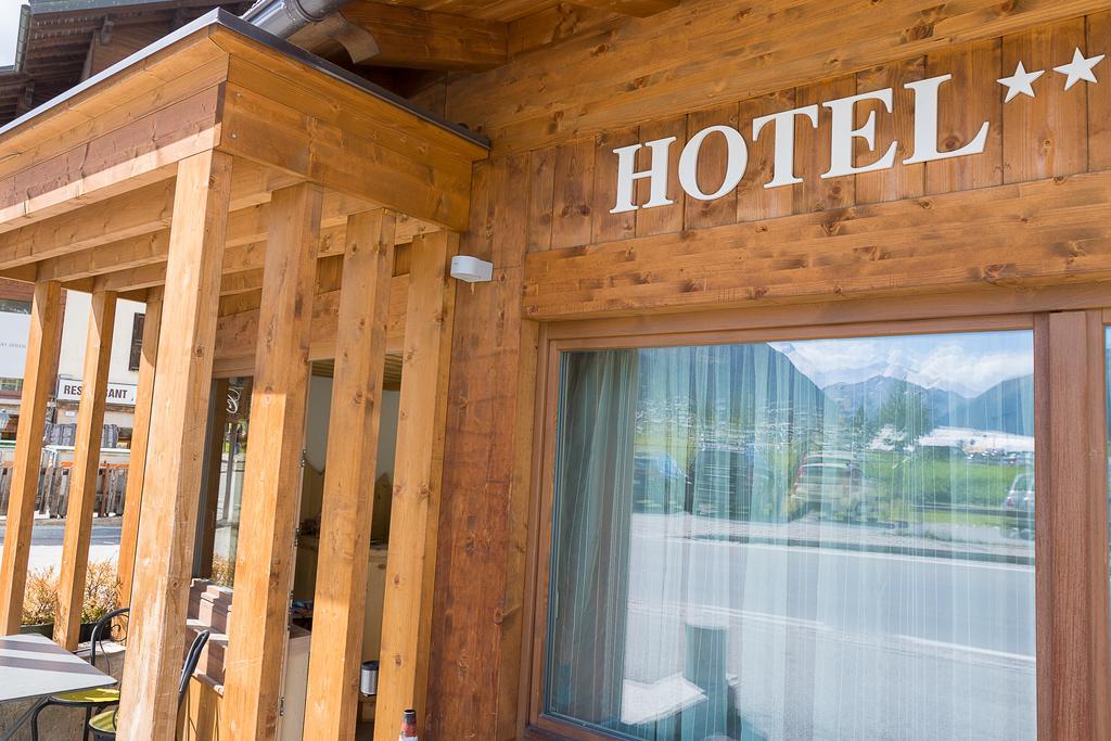 Hotel Champagne Livigno Exterior foto
