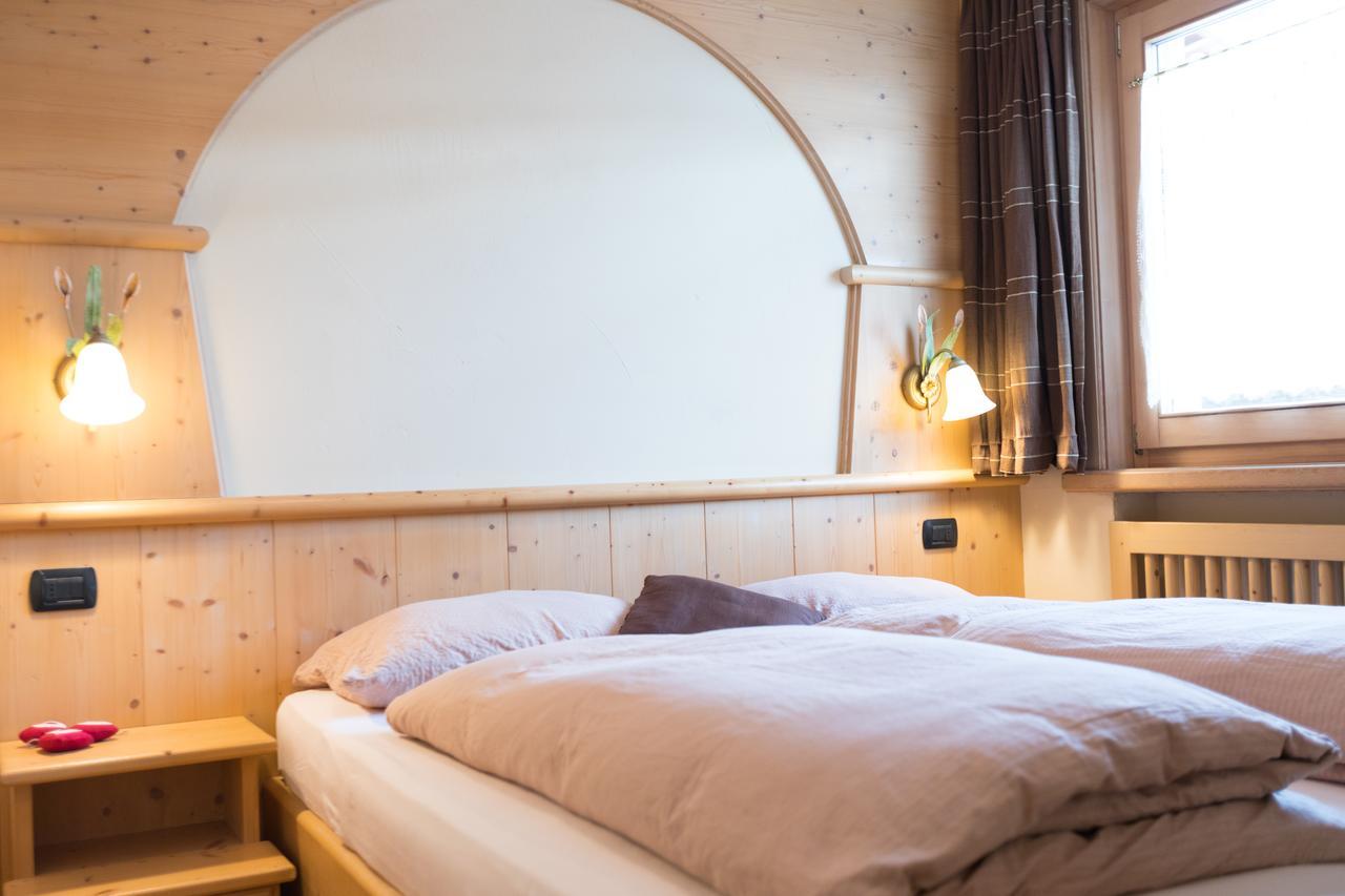 Hotel Champagne Livigno Exterior foto